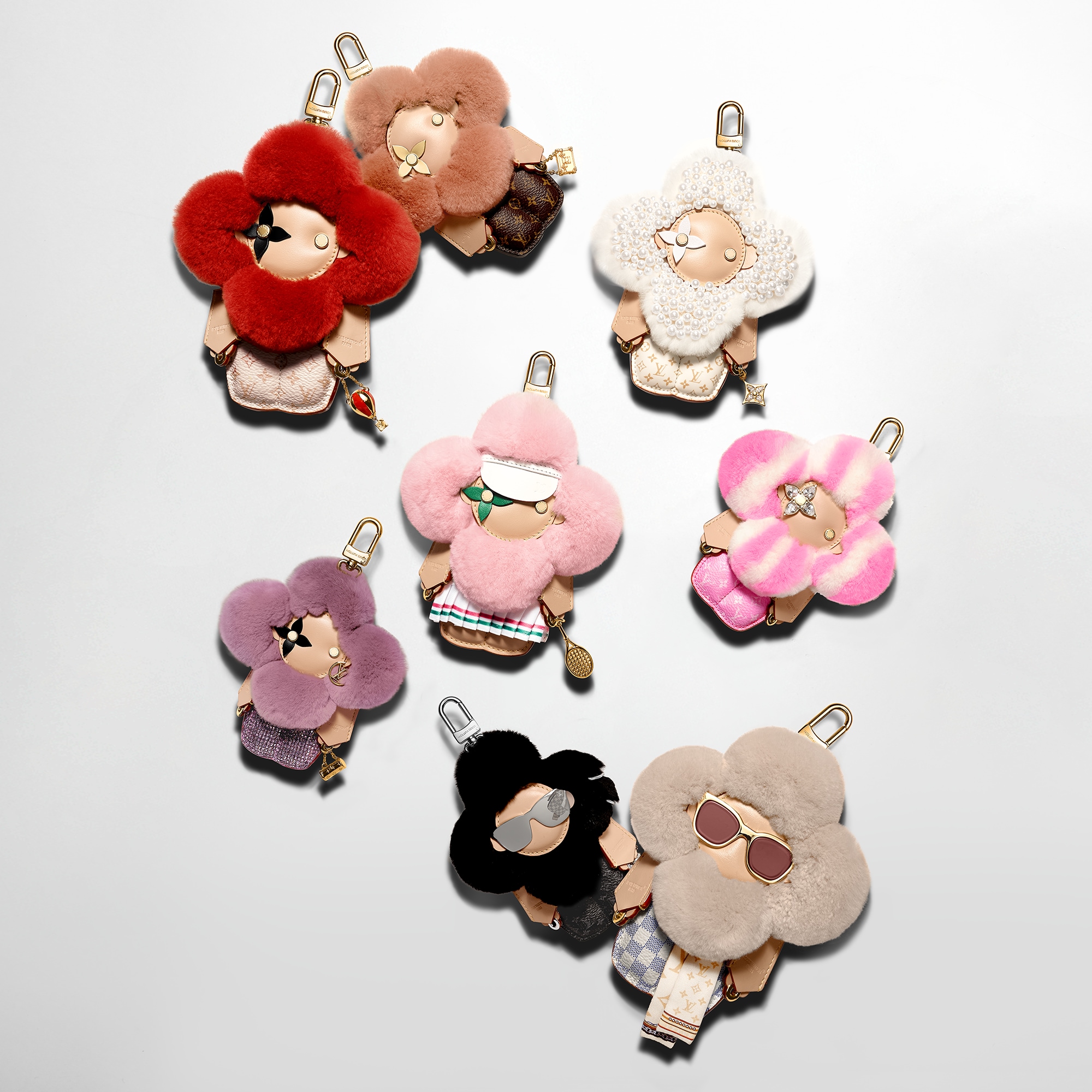 Vivienne Fashionista Bag Charm S00 - Accessories | LOUIS VUITTON